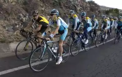 Армстронг лезет в "Большую петлю"