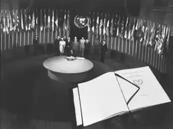 Подписан Устав ООН