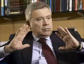 "Советское" воспитание Вагита Алекперова