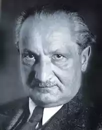 Родился Мартин Хайдеггер