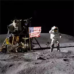 «Аполлон-16» совершил посадку на поверхность Луны