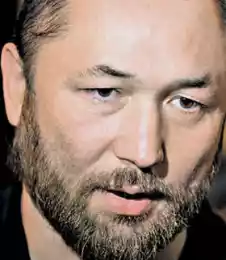 Джоли фанатка Бекмамбетова