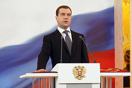 Раскол во властном тандеме?