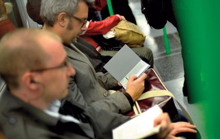 Ебуки наступают