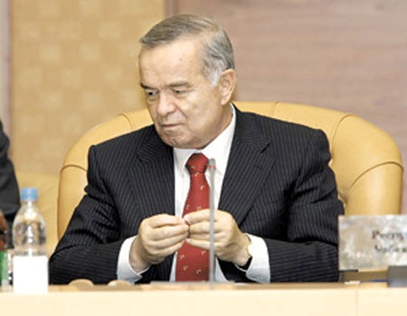 Каримов уходит из-под влияния Москвы