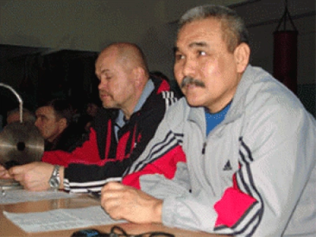 Бокс с ними!