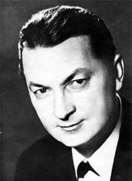 Родился Георгий Вицин