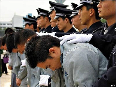 Атака на китайских полицейских