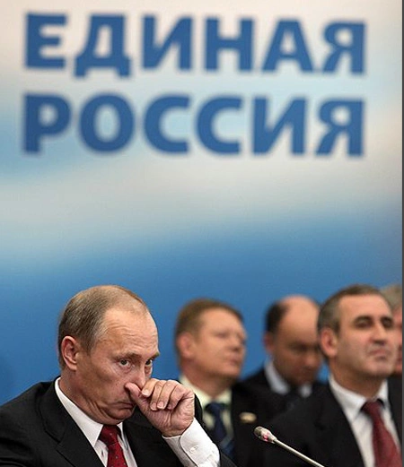 "Единая Россия" уступила самой себе